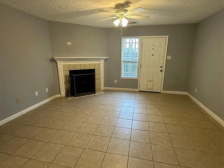 8636 Village Of Fondren Dr #8636 — Photo 5