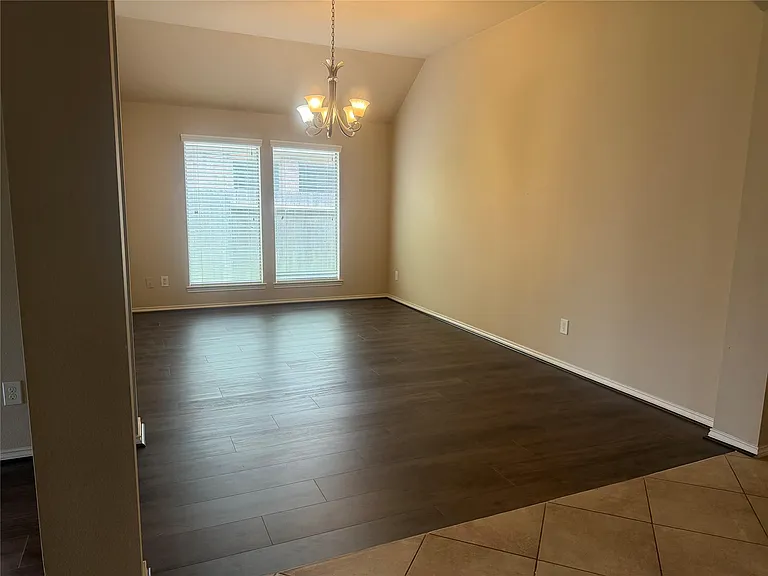 10919 Starling Creek Dr — Photo 4