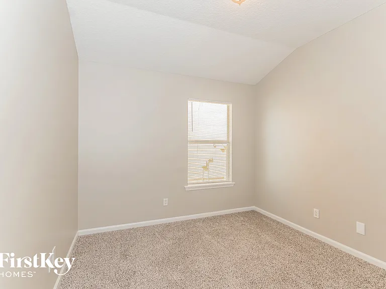 1255 Bedrock Dr — Photo 13