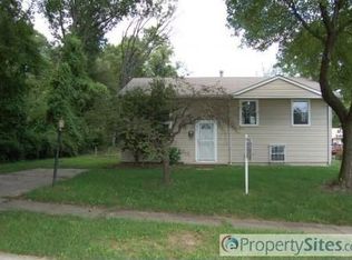 9204 Roxanne Dr, Lanham, MD 20706