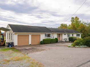 7256 Smith Cres, Langley, BC V2Y 2R4