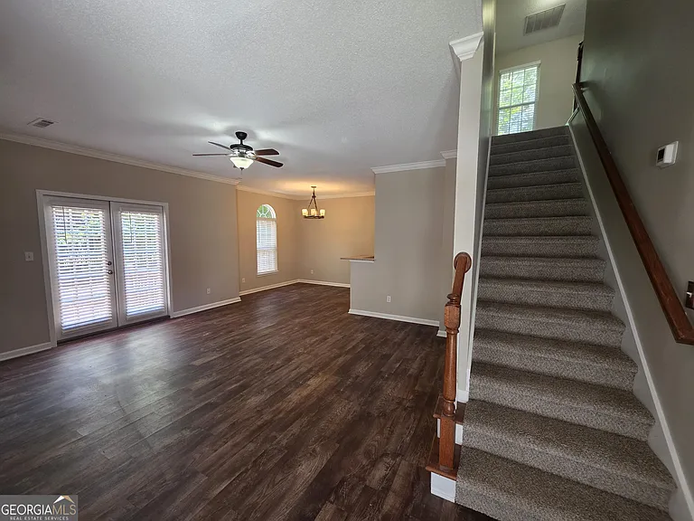 602 N Fairfield Dr — Photo 4