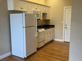 60 Pearl St UNIT 204, Braintree, MA 02184