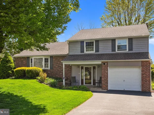 33 Acorn Dr, Churchville, PA 18966