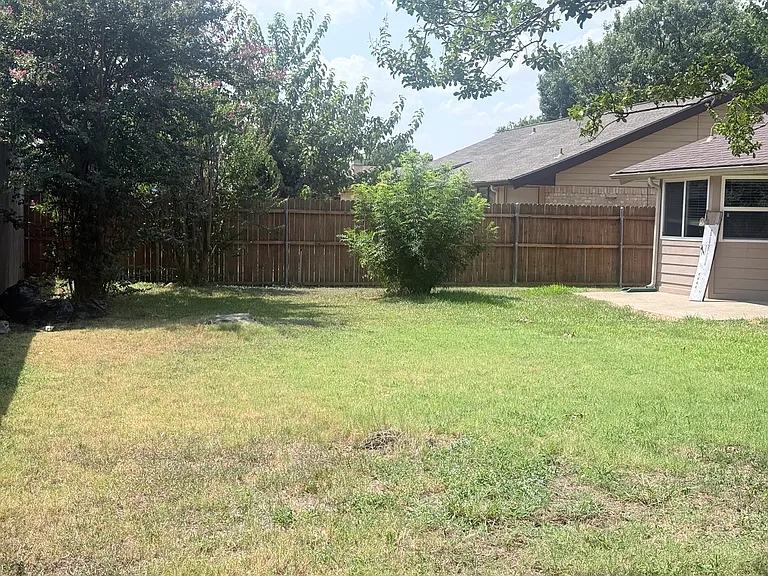 2104 Sunrise Trl — Photo 27