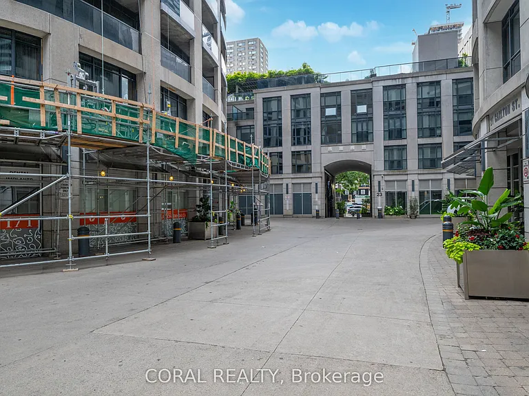 25 Carlton St #1901 — Photo 2