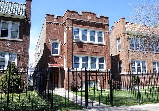 1st image of 3740 N Sawyer Ave