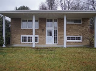 709 Deer Creek Rd, Gibsonia, PA 15044