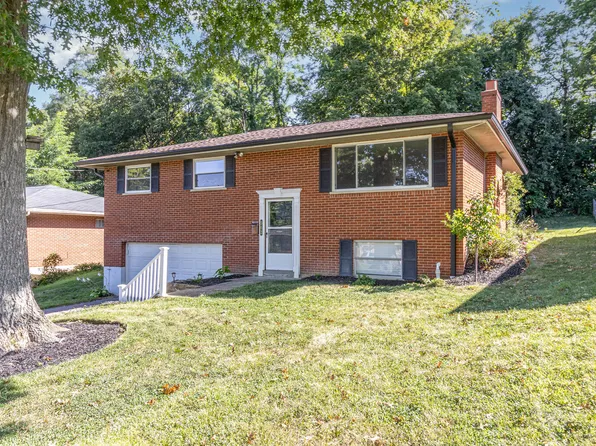 562 Perimeter Dr, Erlanger, KY 41018