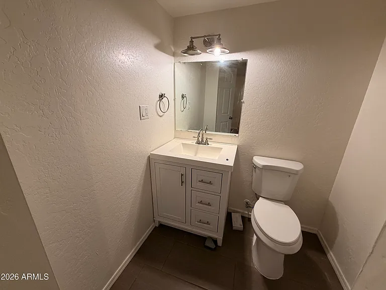 370 W Pima Ave — Photo 19