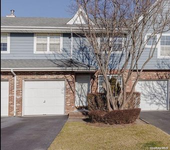 31 Broadlawn Drive #1, Central Islip, NY, 11722