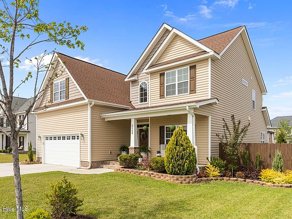 3rd image of 2208 Birch Hollow Drive