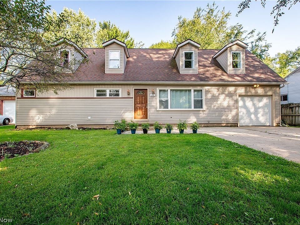1694 Meadowlane Dr SE, North Canton, OH 44709 Zillow
