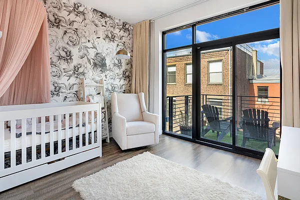 Sold by Compass | media 6