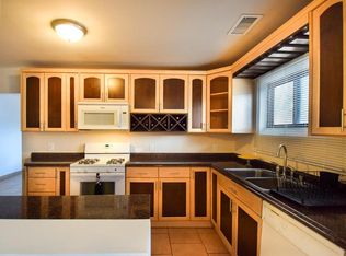 2713 Montclaire Dr NE, Albuquerque, NM 87110