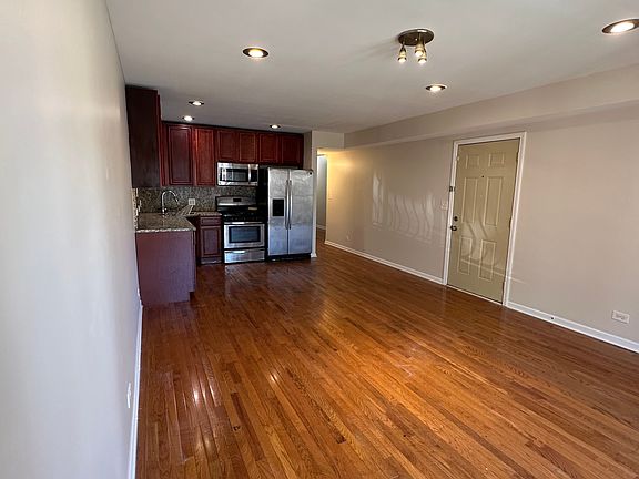 2nd image of 6342 S Rhodes Ave #2