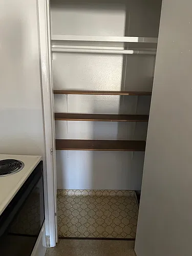 477 SE Chadwick St #1 Photo 1