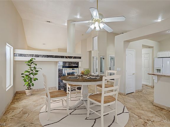 4th image of 5400 Tropical Toucan Ave