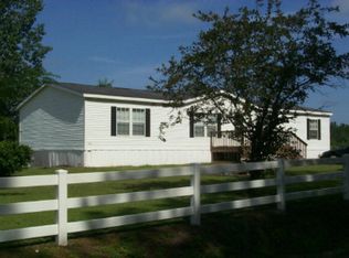 120 Lambert Horne Rd, Hazlehurst, GA 31539