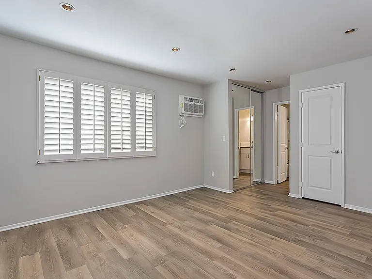 3602 Green Ave — Photo 6