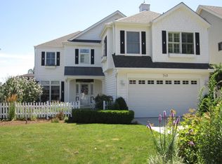 749 S Saylor Ave, Elmhurst, IL 60126