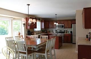 4th image of 12878 Woodgrove Dr