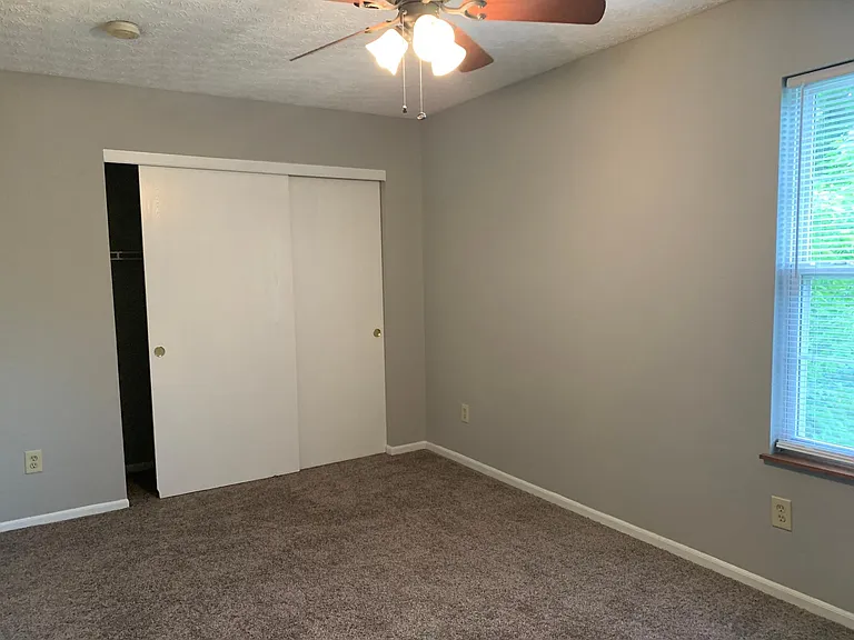 1619 N Star Ave — Photo 25