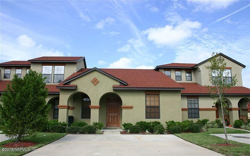 1st image of 614 Briar Way Ln
