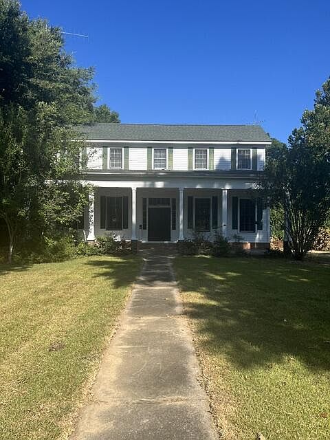 1st image of 908 Farmer St