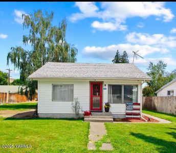 315 Penny Ave, Naches, WA, 98937