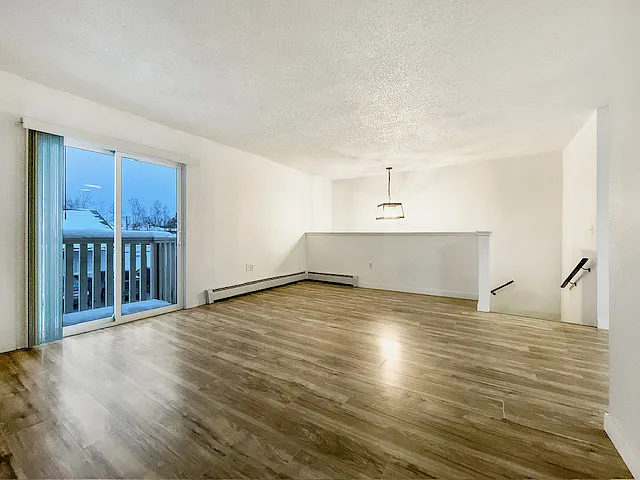 1225 Karluk St #2
