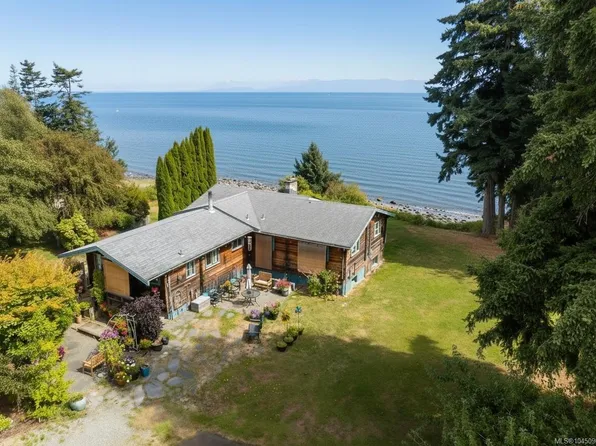 2310 Seabank Rd, Comox Valley, BC V9J 1Y2