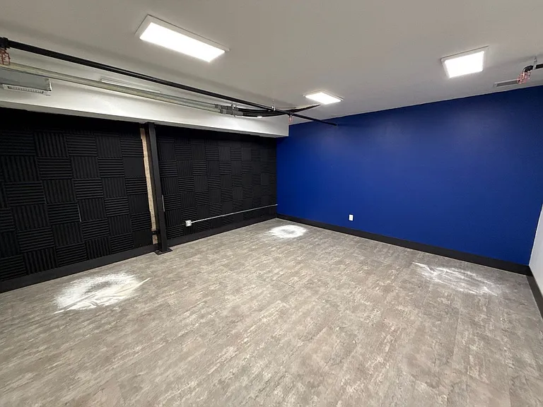 160 Liberty St NE #B14 — Photo 5