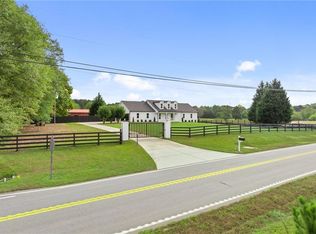 3225 Indian Shoals Rd, Dacula, GA 30019