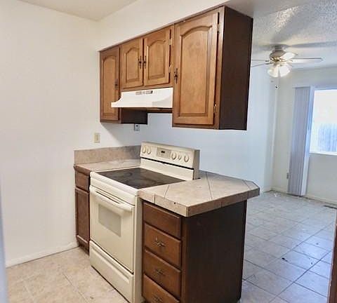 5th image of 320 25th Avenue Ct #A