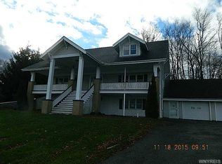 4540 Thrall Rd, Lockport, NY 14094