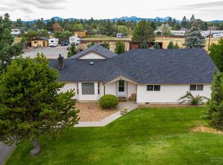 61633 SE 27th St, Bend, OR 97702