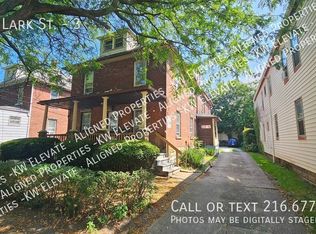 2095 Lark St APT 3, Lakewood, OH 44107
