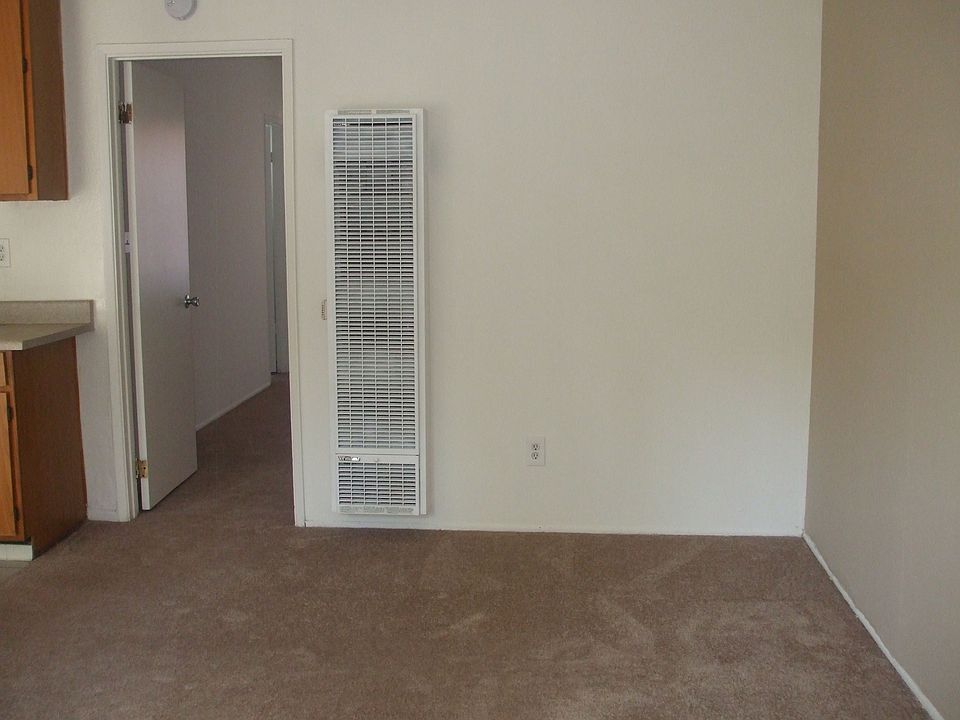 2nd image of 14222 Buena St APT 2