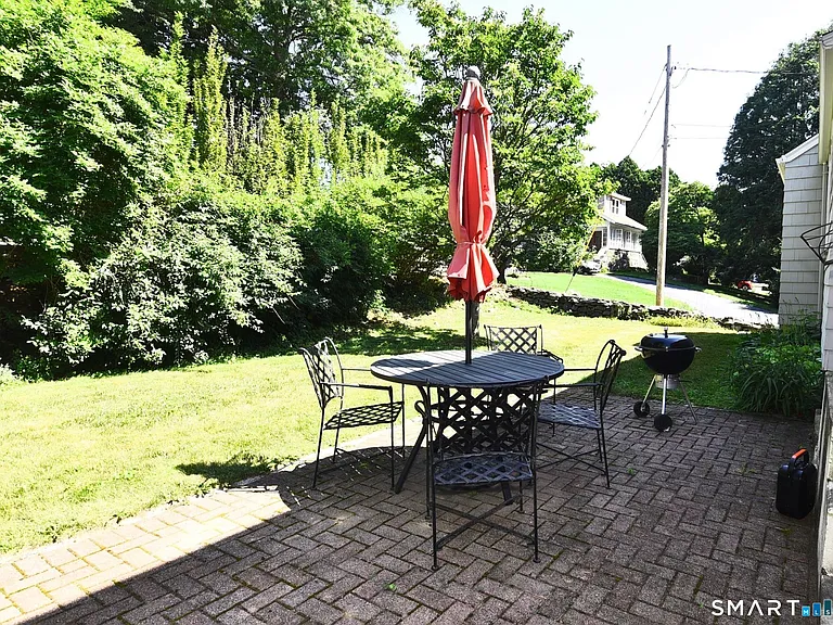 1030 Jennings Rd — Photo 17