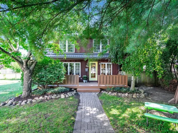 20 Wilkinson Dr, Leamington, ON N8H 1A2