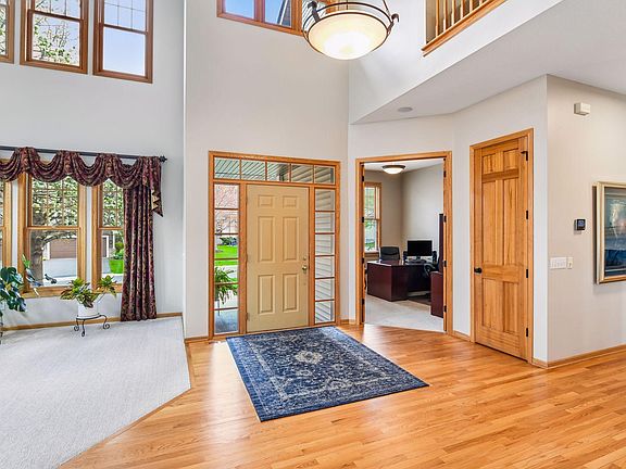 3rd image of 7559 Zanzibar Ln N