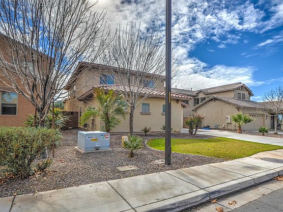 2nd image of 949 E Sourwood Dr