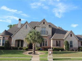 809 Country Club Dr, Heath, TX 75032