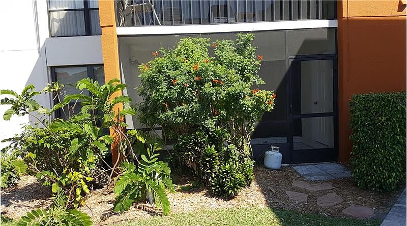 1st image of 516 Osprey Dr APT 16A
