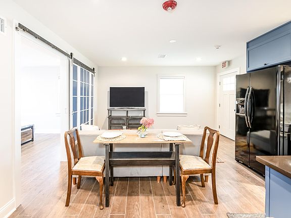 Small dining table for two