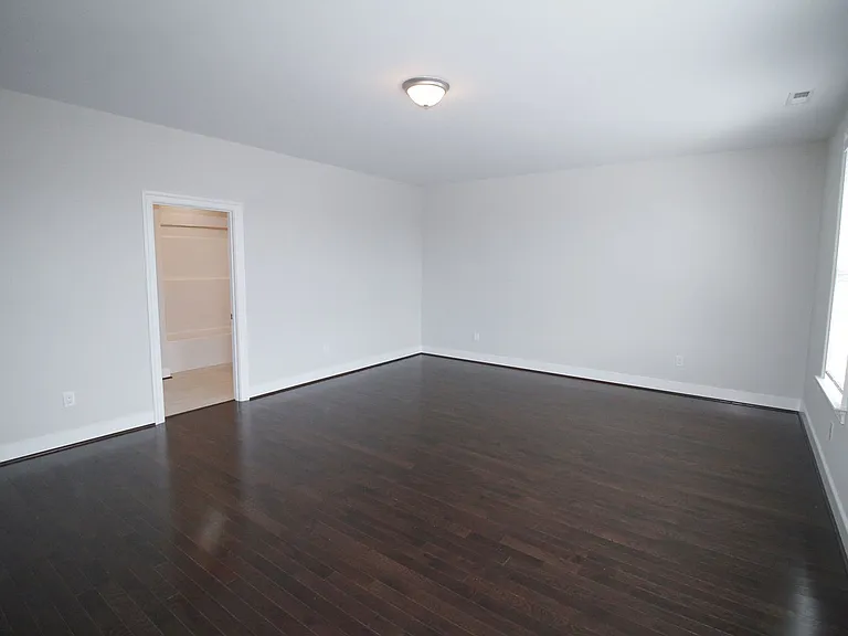 1704 W Cary St — Photo 7