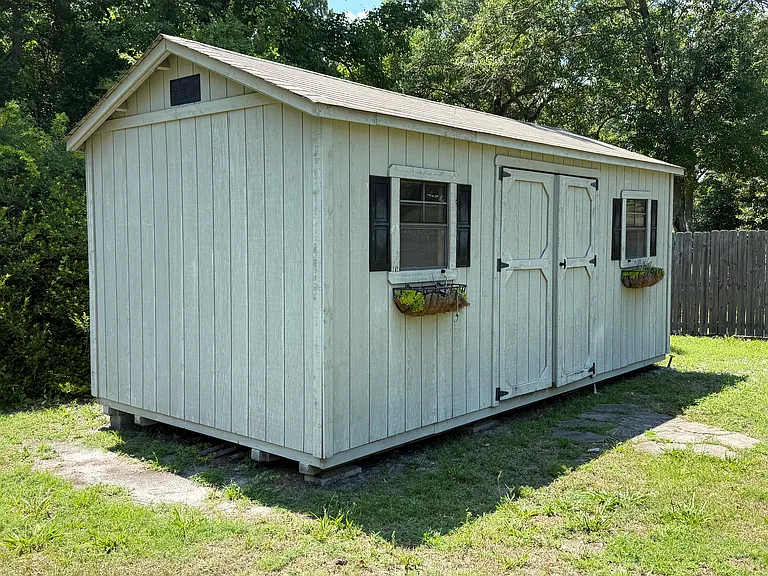 1704 Canady Rd — Photo 9