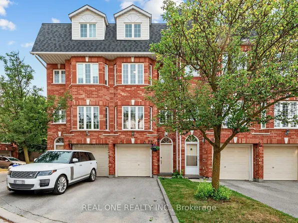 43 Bethune Way, Markham, ON L3S 4A5