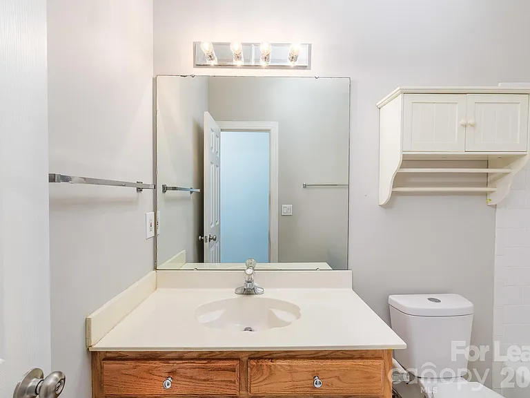 5238 Downing Creek Dr — Photo 29